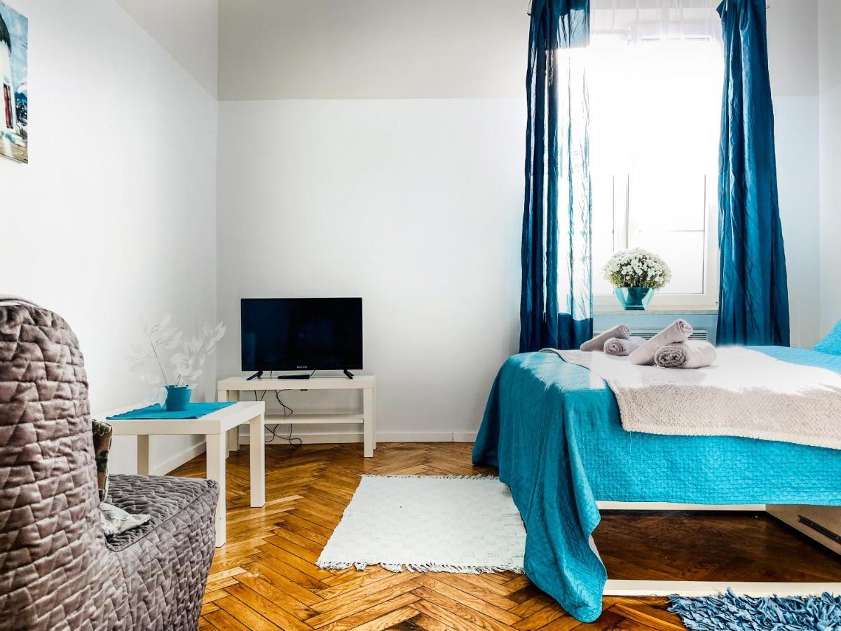 קרקוב Apartment Next To Wawel Castle, Vistula River & Old Town Cracow מראה חיצוני תמונה