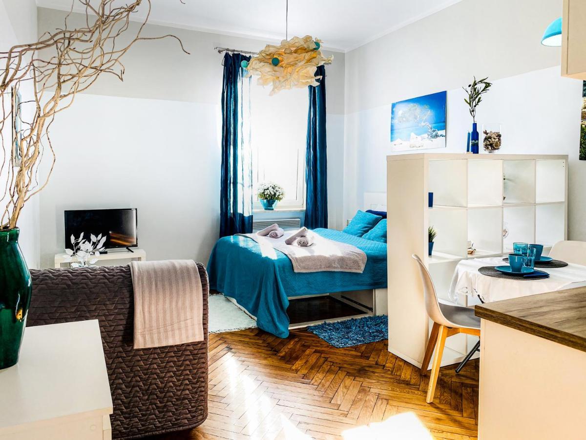 קרקוב Apartment Next To Wawel Castle, Vistula River & Old Town Cracow מראה חיצוני תמונה