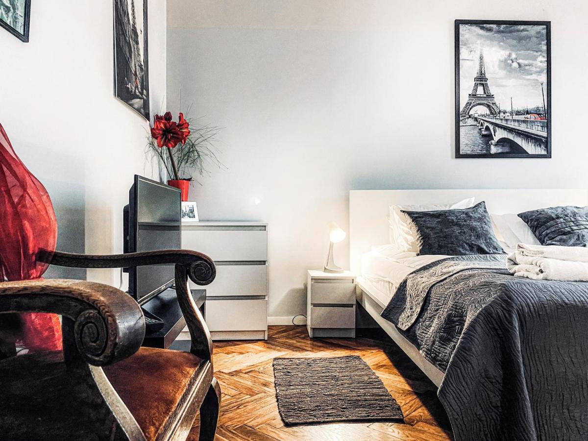 קרקוב Apartment Next To Wawel Castle, Vistula River & Old Town Cracow מראה חיצוני תמונה