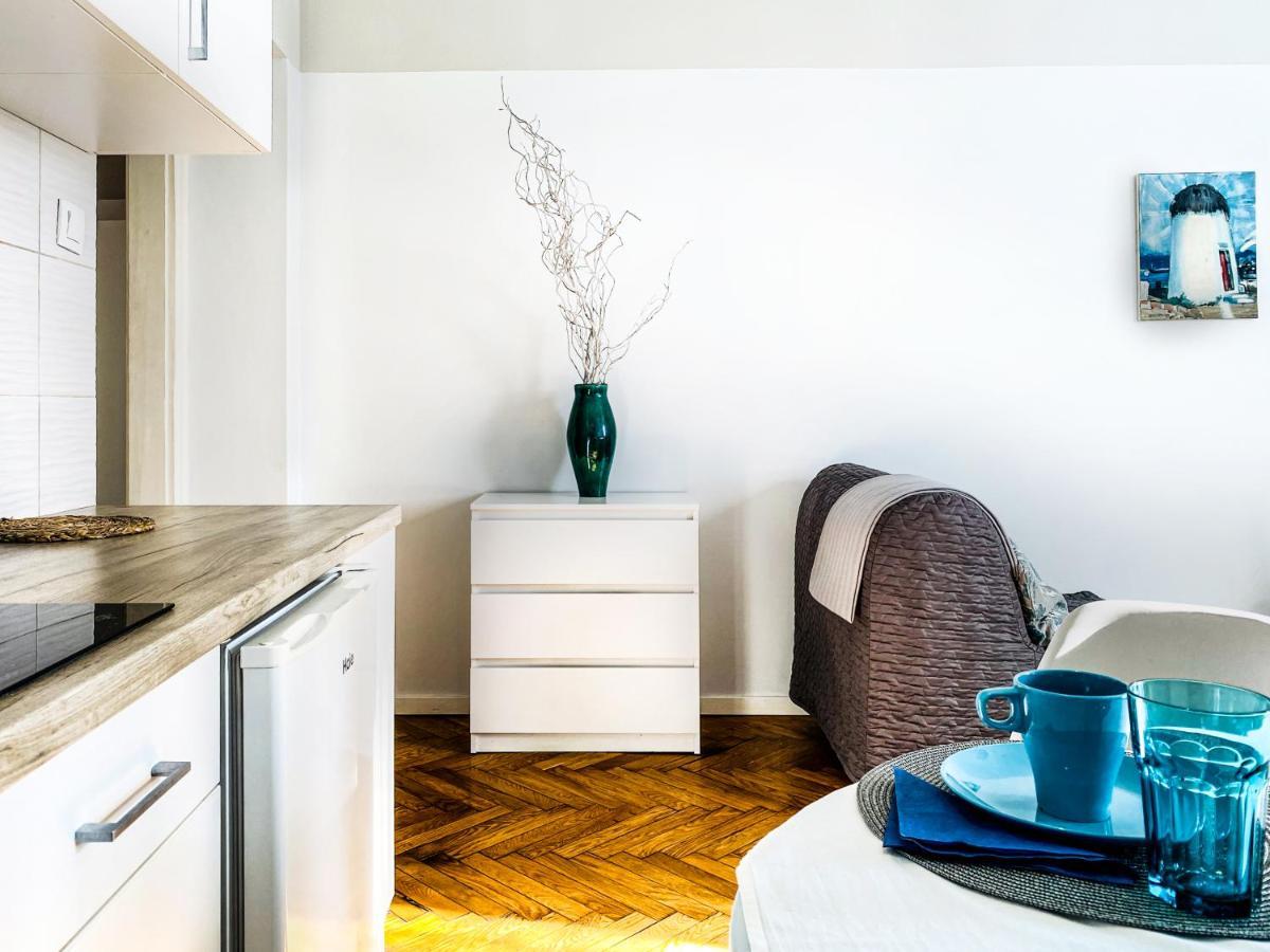 קרקוב Apartment Next To Wawel Castle, Vistula River & Old Town Cracow מראה חיצוני תמונה