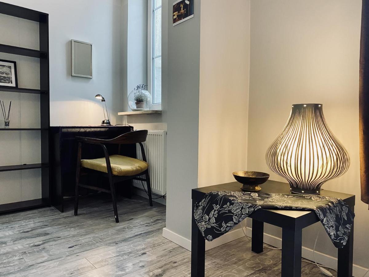 קרקוב Apartment Next To Wawel Castle, Vistula River & Old Town Cracow מראה חיצוני תמונה